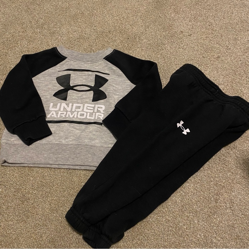 Under Armour 2 piece outfit